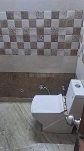 Image of 1200 Sq.ft 2 BHK Builder Floor for rent in RWA Jitar Nagar Block C, Krishna Nagar, New Delhi for Rs. 35000