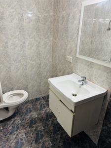 Bathroom Image of 1627 Sq.ft 3.5 BHK Builder Floor for rent in TDI Lake Grove City, Kundli Sonipat for Rs. 18000
