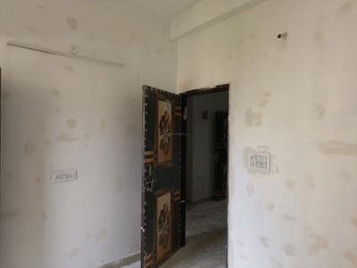 Bedroom Image of 750 Sq.ft 2 BHK Builder Floor for sale in DLF Ankur Vihar Ghaziabad for Rs. 2330424