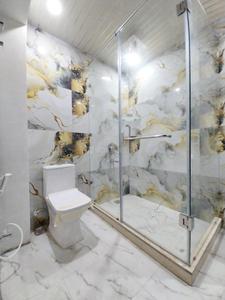 Bathroom Image of 3609 Sq.ft 4 BHK Builder Floor for sale in Safdarjung Enclave New Delhi for Rs. 93500000