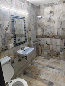Image of 1800 Sq.ft 3 BHK Apartment / Flat for rent in Patparganj, New Delhi for Rs. 50000