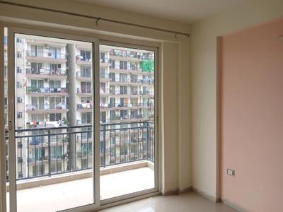 Bedroom Image of 795 Sq.ft 3 BHK Apartment / Flat for sale in ROF Aalayas 1, Sector 102 Gurgaon for Rs. 8700000