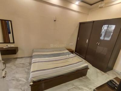Bedroom Image of 600 Sq.ft 1 BHK Apartment / Flat for rent in Colaba Mumbai for Rs. 75000