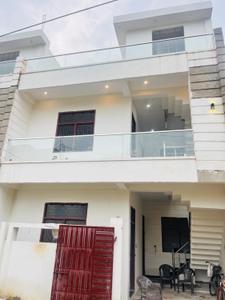 Image of 900 Sq.ft 4 BHK Villa for sale in Jhalwa, Allahabad for Rs. 7700000