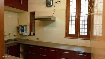 Kitchen Image of 1900 Sq.ft 3 BHK Apartment / Flat for rent in Vasant Kunj New Delhi for Rs. 135000