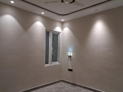 Bedroom Image of 2700 Sq.ft 4 BHK Builder Floor for sale in Paschim Vihar New Delhi for Rs. 61000000
