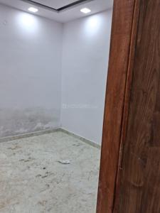 Bedroom Image of 500 Sq.ft 2 BHK Builder Floor for sale in Shastri Nagar New Delhi for Rs. 4500000