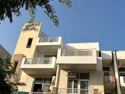 Image of 1675 Sq.ft 3 BHK Builder Floor for sale in Sector 84, Gurgaon for Rs. 15800000