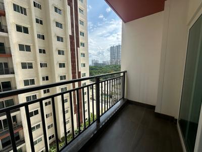 Balcony Image of 1500 Sq.ft 3 BHK Apartment / Flat for sale in Aparna Zenon, Manikonda Hyderabad for Rs. 19000000