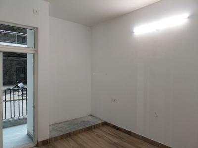 Bedroom Image of 979 Sq.ft 2 BHK Builder Floor for sale in Uniwest Arcade Homes, Sector 102 Noida for Rs. 6363500