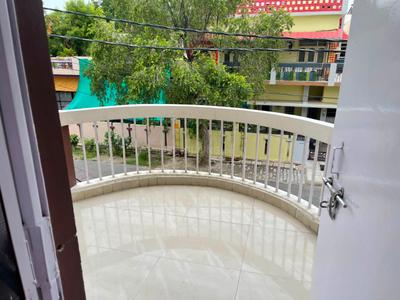 Balcony Image of 1400 Sq.ft 2 BHK Apartment / Flat for rent in Indira Nagar Lucknow for Rs. 16000