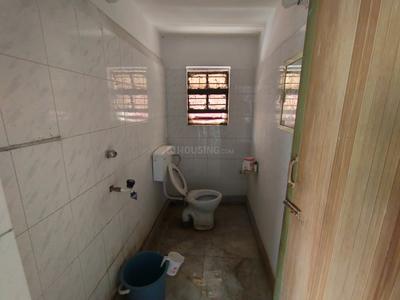Bathroom Image of 2000 Sq.ft 5 BHK Independent House for rent in Kaikhali Kolkata for Rs. 18000