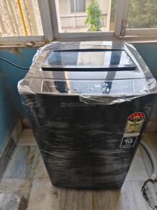Balcony Image of 1150 Sq.ft 3 BHK Apartment / Flat for rent in Diwalipura Vadodara for Rs. 25000