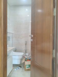 Common Bathroom Image of 4500 Sq.ft 4 BHK Builder Floor for sale in Kesar Wealthy Homes, Sector 15 Faridabad for Rs. 58000000
