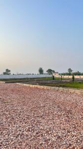 Image of 900 Sq.ft Residential Plot / Land for sale in Govardhan, Mathura for Rs. 1400000