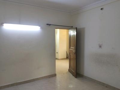 Bedroom Image of 900 Sq.ft 3 BHK Apartment / Flat for sale in Vikaspuri New Delhi for Rs. 14000000