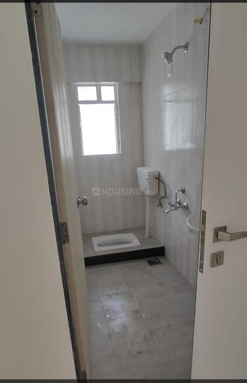 Shri Home Housing Society, Wadgaon Sheri Bathroom 1