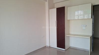 Bedroom Image of 1898 Sq.ft 3 BHK Apartment / Flat for rent in Kingswood Court, Crossings Republik Ghaziabad for Rs. 24500
