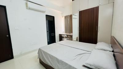 Bedroom Image of 691 Sq.ft 1 BHK Apartment / Flat for rent in Madhapur Hyderabad for Rs. 25000