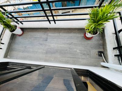 Balcony Image of 2000 Sq.ft 4.5 BHK Apartment / Flat for sale in RNA NG Grand Empire, Bhayandar East Mira Bhayandar for Rs. 19900000