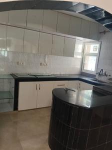Kitchen Image of 1500 Sq.ft 3 BHK Apartment / Flat for rent in Alaknanda New Delhi for Rs. 73000