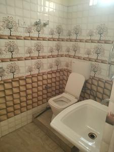 Bathroom Image of 150 Sq.ft 2 BHK Independent House for rent in Channi Himmat Jammu for Rs. 18000