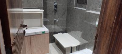 Image of 1380 Sq.ft 3 BHK Builder Floor for sale in Surajmal Vihar, New Delhi for Rs. 37500000
