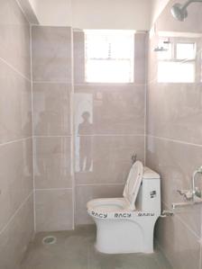 Common Bathroom Image of 783 Sq.ft 2 BHK Apartment / Flat for sale in Elegance Pristine Apartment, Electronic City Bengaluru for Rs. 3915000