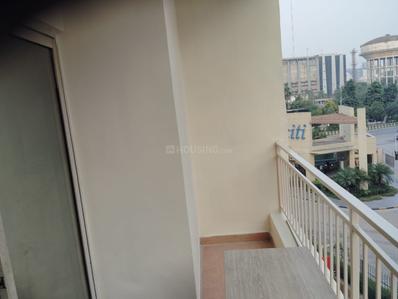 Balcony Image of 485 Sq.ft 1 RK Apartment / Flat for rent in Supertech Ecociti, Sector 137 Noida for Rs. 19800