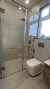 Image of 2025 Sq.ft 3 BHK Builder Floor for sale in BPTP Amstoria , Sector 102, Gurgaon for Rs. 33000000