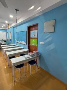 Image of 750 Sq.ft 2 BHK Apartment / Flat for sale in Bandra West, Mumbai for Rs. 32500000
