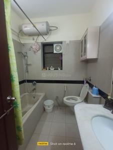 Bathroom Image of 2200 Sq.ft 4 BHK Apartment / Flat for sale in Rohan Aasman, Koregaon Park Pune for Rs. 37500000