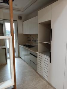 Kitchen Image of 1900 Sq.ft 3 BHK Builder Floor for rent in Swaraj Homes Saini Enclave RWA, Karkardooma New Delhi for Rs. 50000