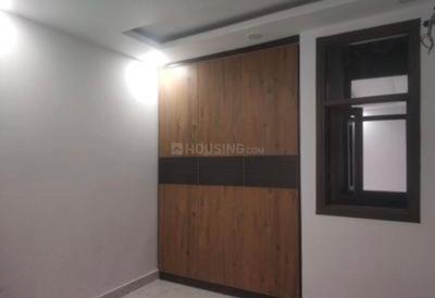 Bedroom Image of 950 Sq.ft 3 BHK Builder Floor for sale in Govindpuri New Delhi for Rs. 7000000