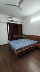 Bedroom Image of 2225 Sq.ft 3.5 BHK Apartment / Flat for rent in Takshashila Air, Ellisbridge Ahmedabad for Rs. 58000