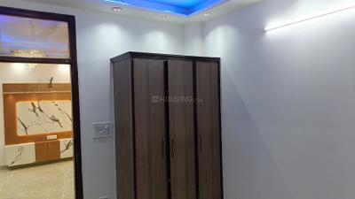 Bedroom Image of 850 Sq.ft 3 BHK Builder Floor for sale in Laxmi Nagar New Delhi for Rs. 7500000