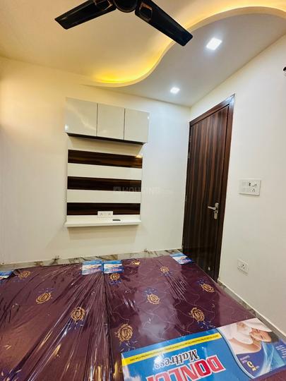 Bhagwati Garden, Dwarka Mor Bedroom 1