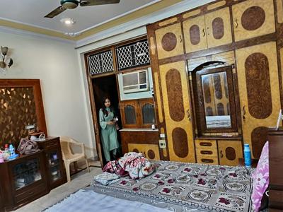 Bedroom Image of Unnati Girls Accommodation in Sector 22, Noida