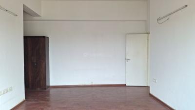 Bedroom Image of 3250 Sq.ft 3.5 BHK Apartment / Flat for rent in Vaishno Devi Circle Ahmedabad for Rs. 85551