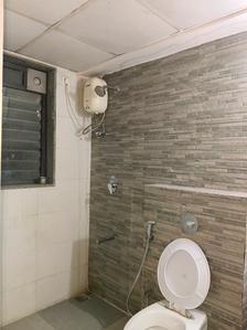 Common Bathroom Image of 890 Sq.ft 1.5 BHK Apartment / Flat for sale in Lodha Lakeshore Greens, Palava Phase 2 Thane for Rs. 3925000