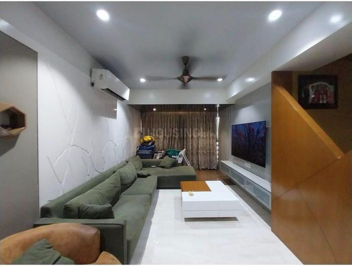 Ratnaakar Atelier Main Image 1