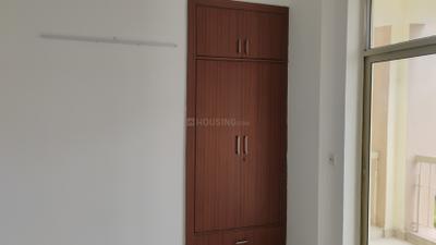 Bedroom Image of 1549 Sq.ft 3 BHK Apartment / Flat for rent in Mahagun Mascot, Crossings Republik Ghaziabad for Rs. 22000