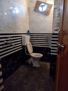 Bathroom Image of 720 Sq.ft 2 BHK Apartment / Flat for sale in Aliganj Lucknow for Rs. 2500000