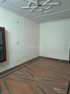 Bedroom Image of 1000 Sq.ft 2 BHK Builder Floor for rent in Sector 7 Gurgaon for Rs. 15000