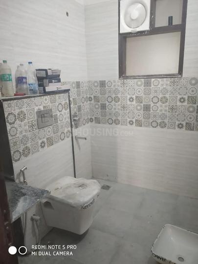 Shivpuri, Sector 7 Bathroom 1