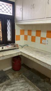 Kitchen Image of 450 Sq.ft 1 BHK Independent House for rent in Kalkaji New Delhi for Rs. 18500