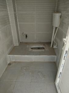 Bathroom Image of 700 Sq.ft 2 BHK Independent House for rent in Ramkrishan Nagar Patna for Rs. 6500