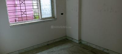 Balcony Image of 750 Sq.ft 2 BHK Builder Floor for sale in Baranagar Kolkata for Rs. 3200000
