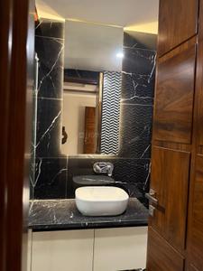 Bathroom Image of 3240 Sq.ft 4 BHK Builder Floor for sale in South City Floors 1, Sector 41 Gurgaon for Rs. 29000000