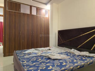 Bedroom Image of 1600 Sq.ft 2 BHK Apartment / Flat for rent in Gomti Nagar Lucknow for Rs. 26000